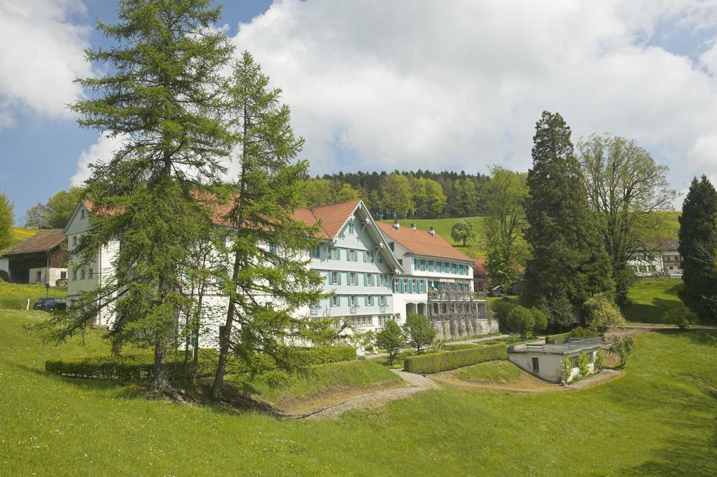 Gasthof Gyrenbad Turbenthal Exteriör bild