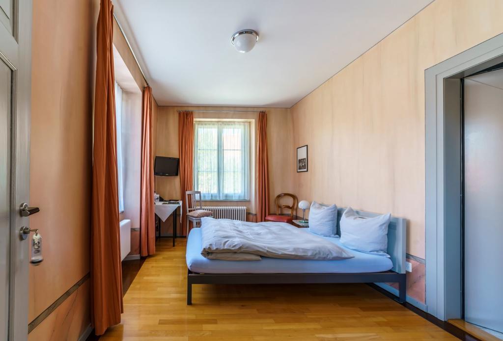 Gasthof Gyrenbad Turbenthal Exteriör bild